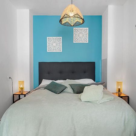Casa Amorosa Apartment With Pool - Close To Beach, City Centre And Bus Station Torrevieja Eksteriør billede